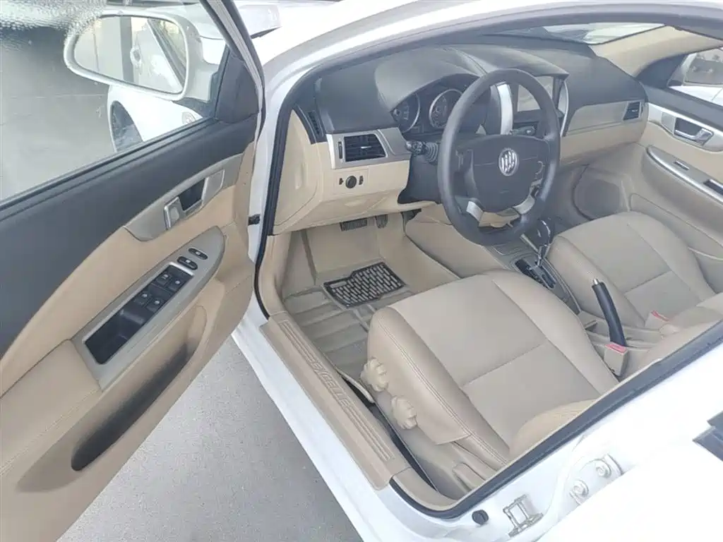 Buick Excelle 2013 1.5L Automatic Classic фото 16