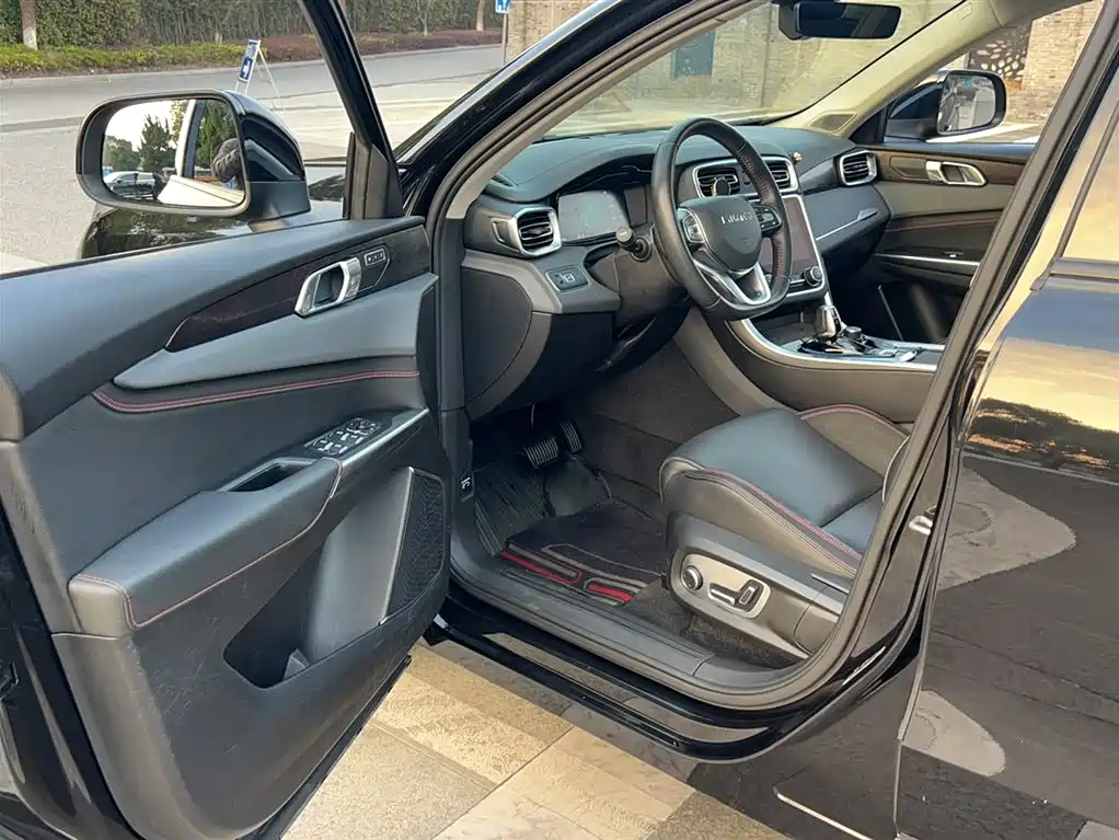 Lynk & Co 01 2019 2.0T AWD Pro Edition China V фото 13