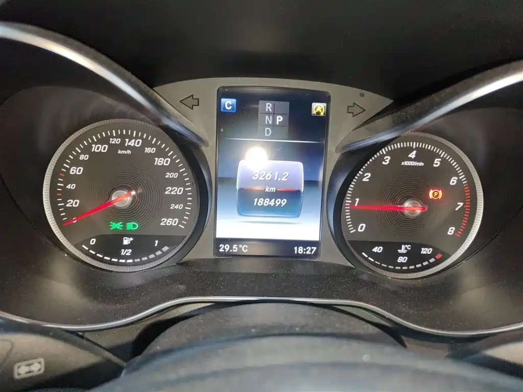 Mercedes-Benz GLC 2019 Facelift GLC 260 L 4MATIC Luxury фото 7