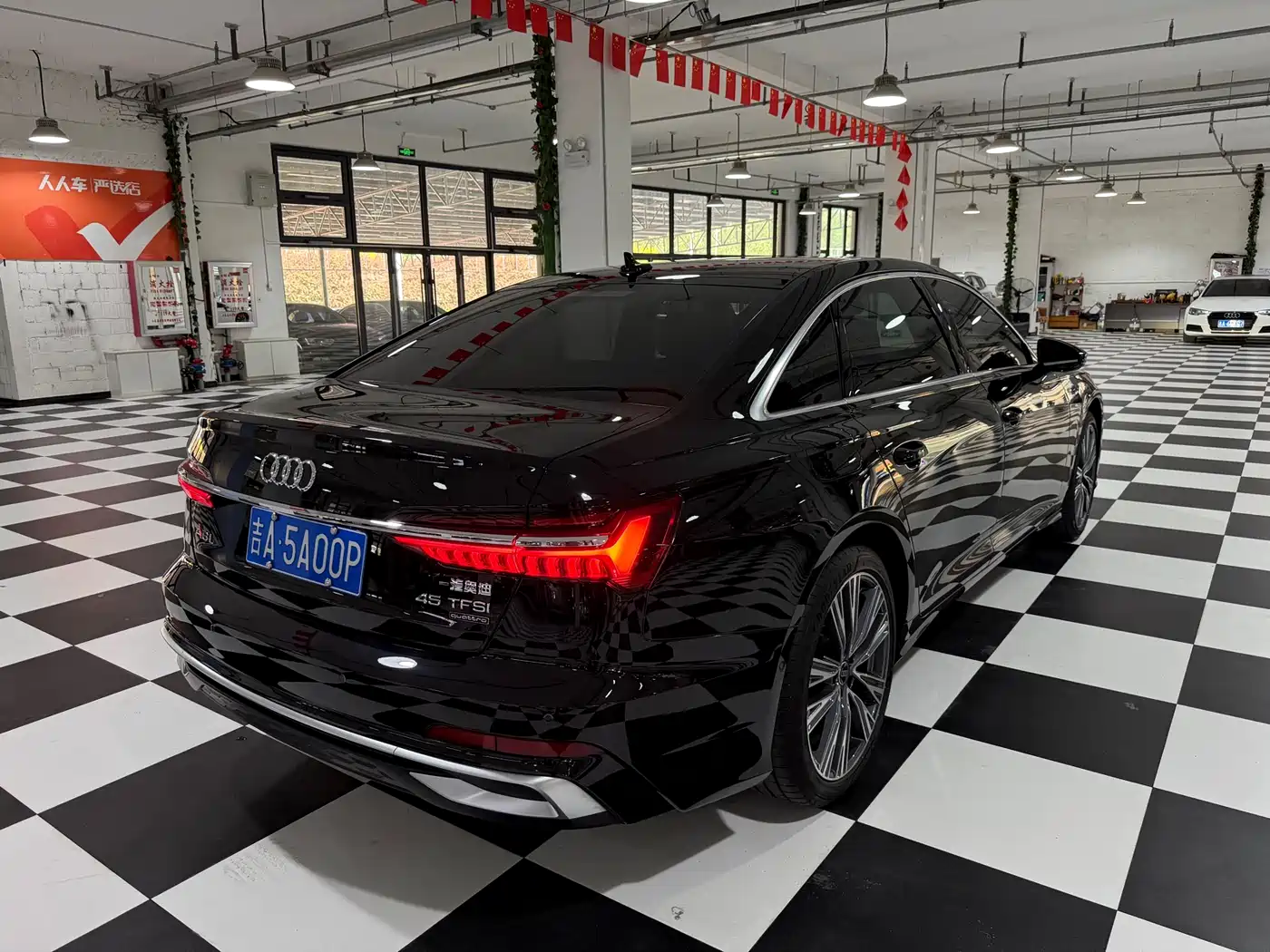Audi A6L 2025 Model Year Facelift 45 TFSI quattro Premium Sport фото 7