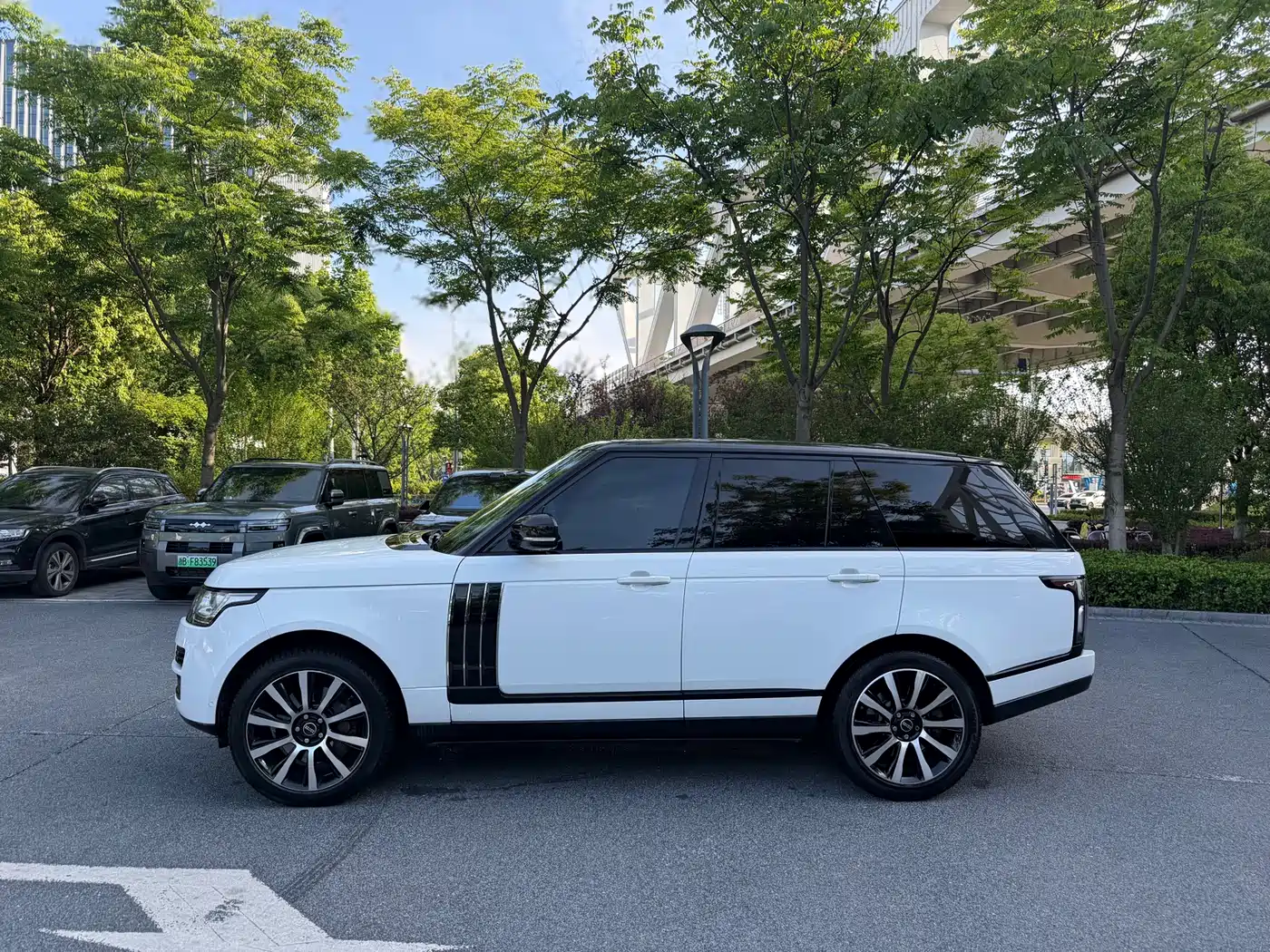 Land Rover Range Rover 2013 3.0 TDV6 Vogue фото 4