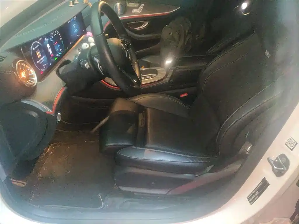 Mercedes-Benz E-Class New Energy 2022 Facelift II E 350 e L Plug-in Hybrid Sedan фото 16
