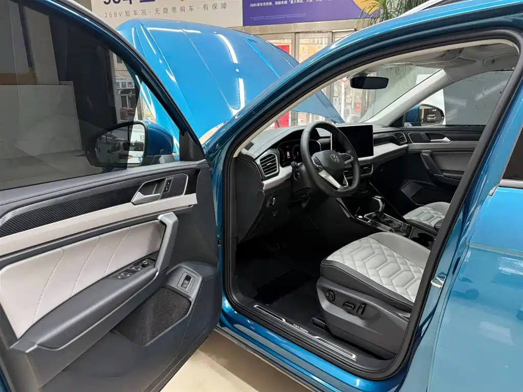 Volkswagen Tayron 2023 280TSI 2WD Luxury Plus Advanced Edition фото 21