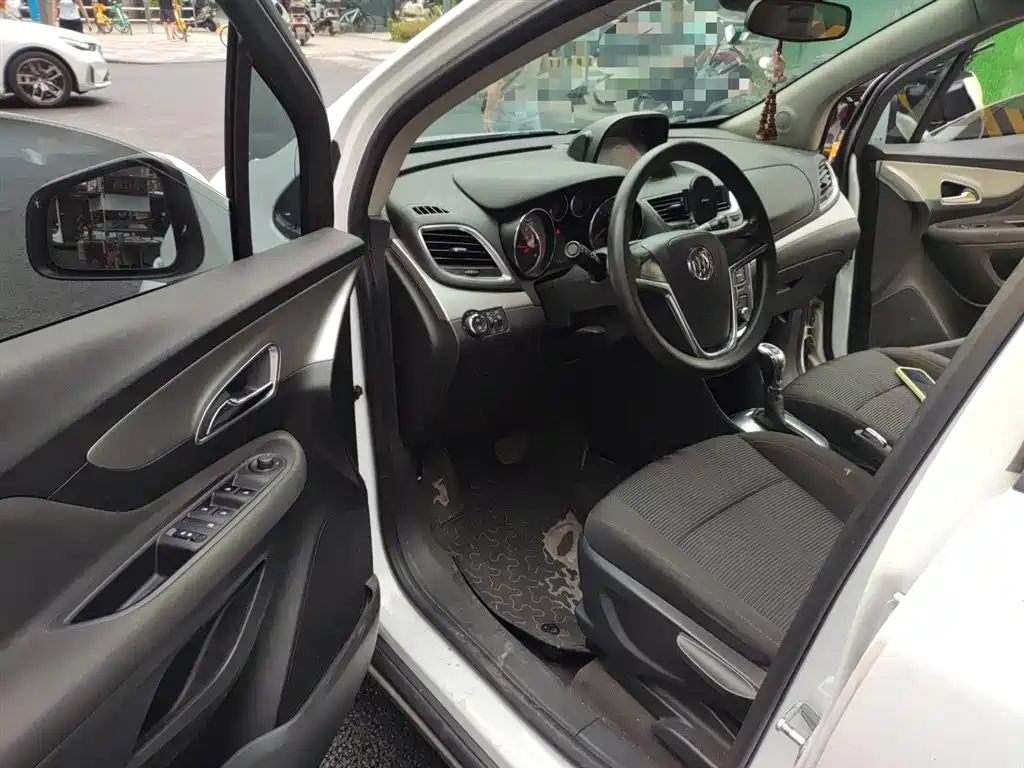Buick Encore 2015 1.4T Automatic 2WD Urban Elite фото 12
