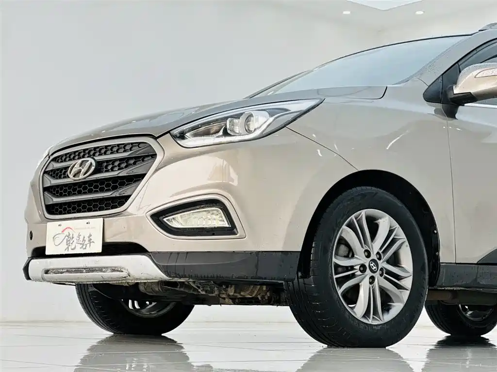 Hyundai Beijing Hyundai ix35 2013 2.0L Auto 2WD Smart GLS China IV фото 8