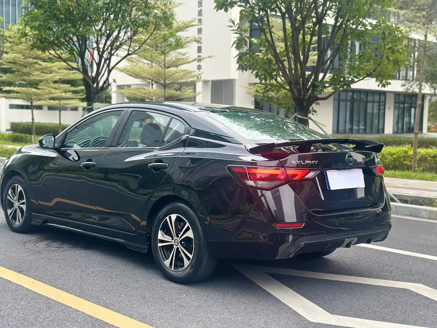 Nissan SYLPHY, миниатюра 6