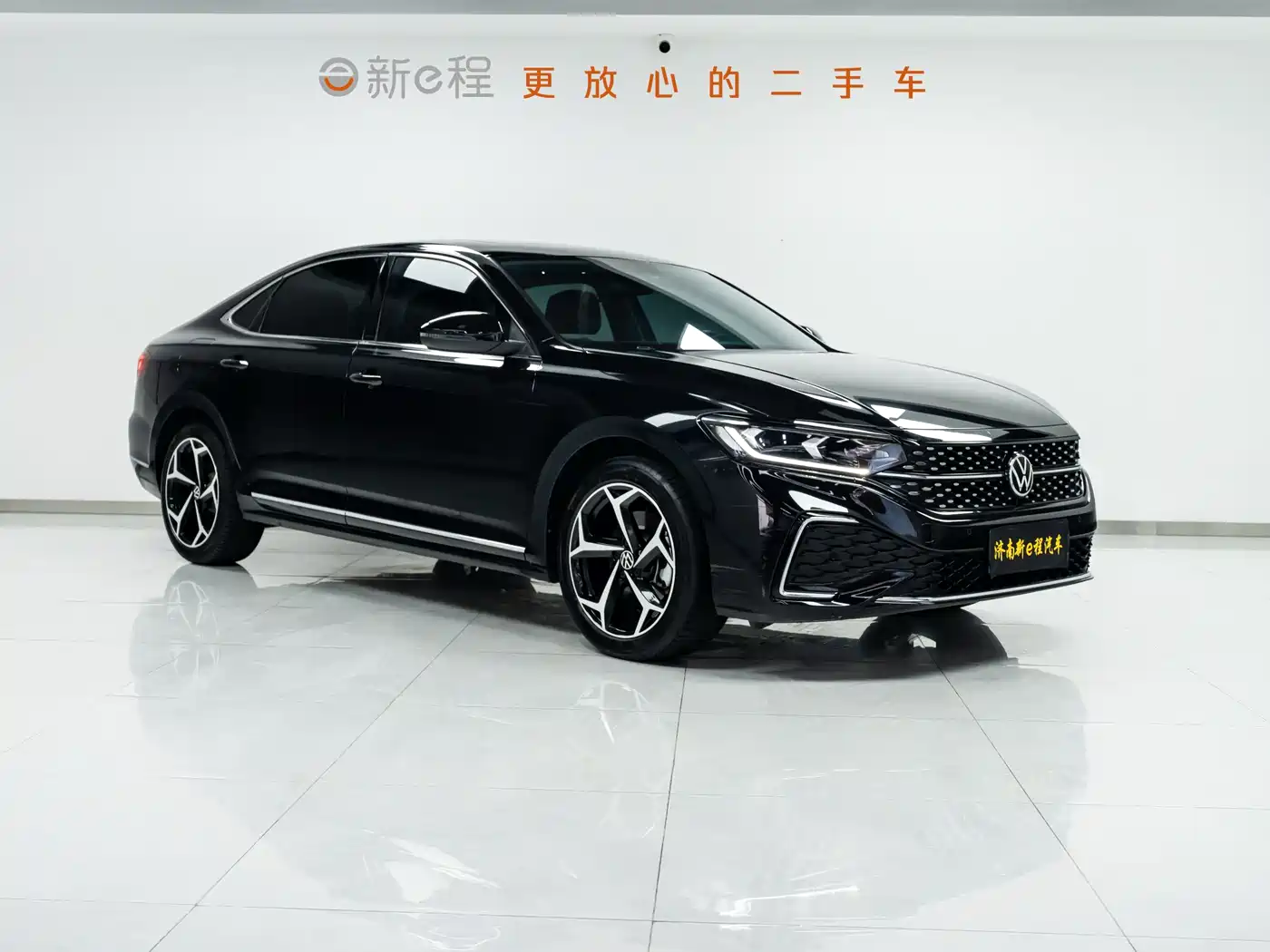 Volkswagen Passat 2025 Outstanding 380TSI Starlight Dragon Soaring Edition фото 3