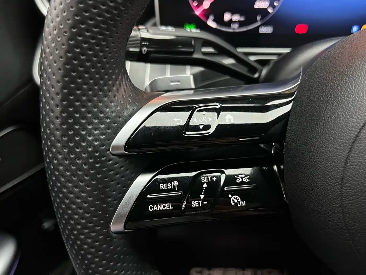 Mercedes-Benz C-Class 2023 C 260 L Sport фото 19