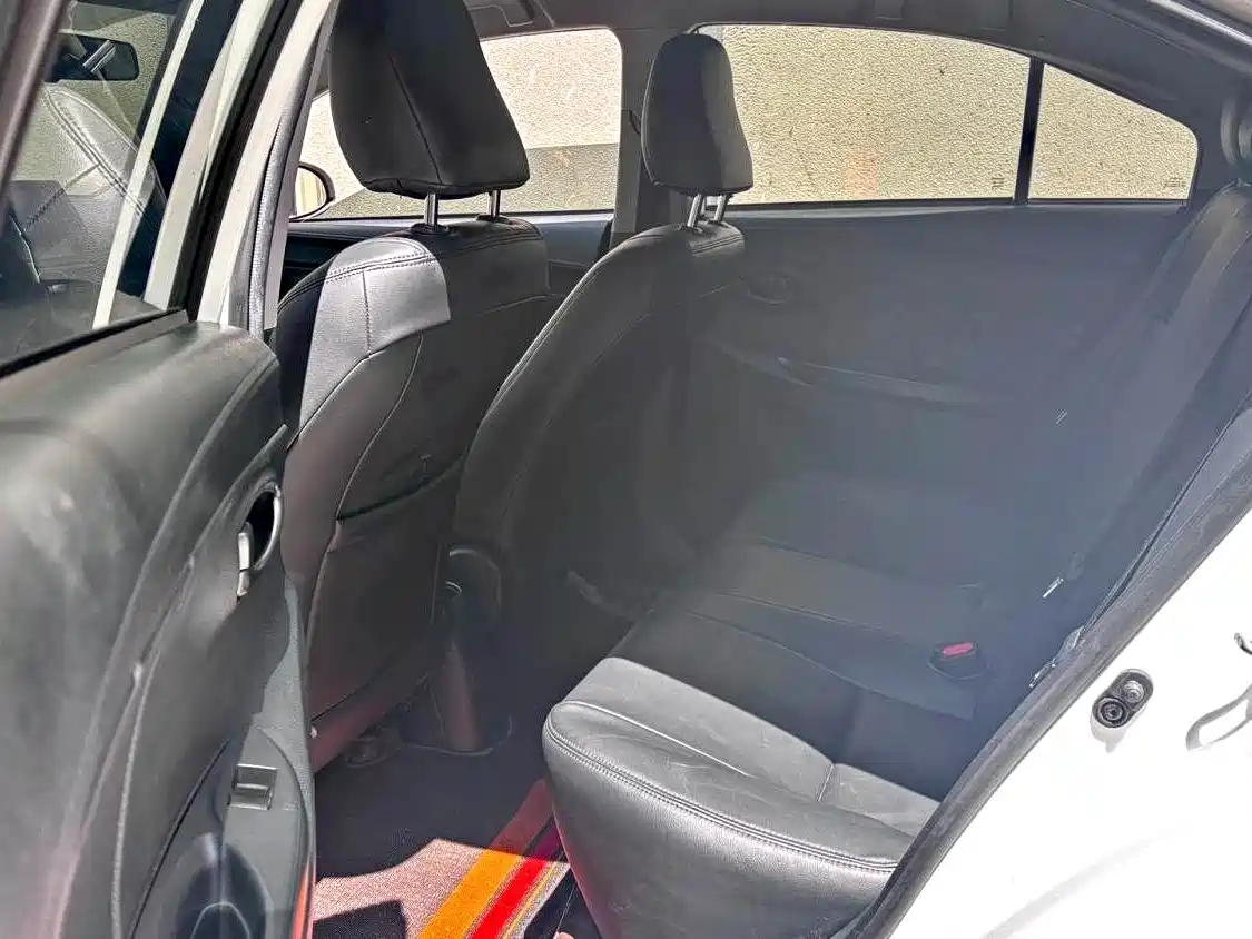 Toyota Vios 2022 1.5L 20th Anniversary Edition фото 5