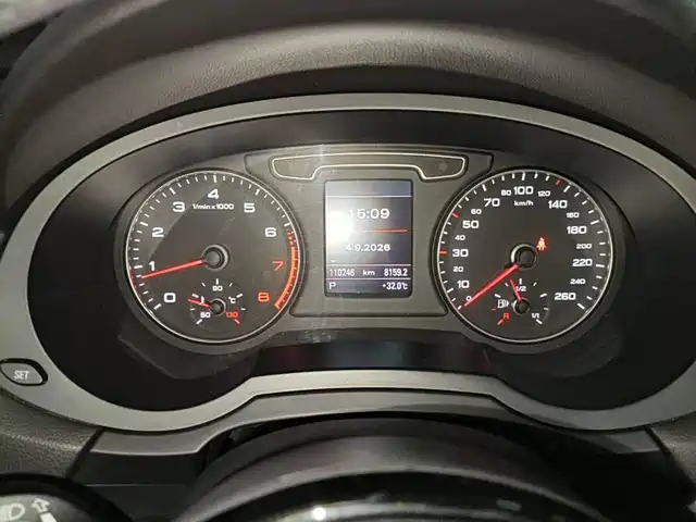 Audi Q3 2013 35 TFSI quattro Comfort — фото 4