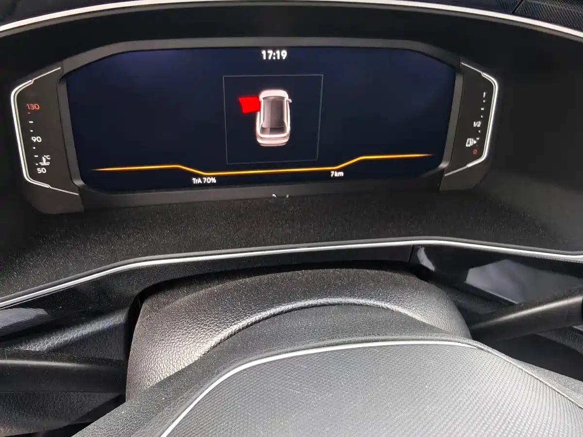 Volkswagen Tharu 2026 XR 1.5L RX Edition фото 20