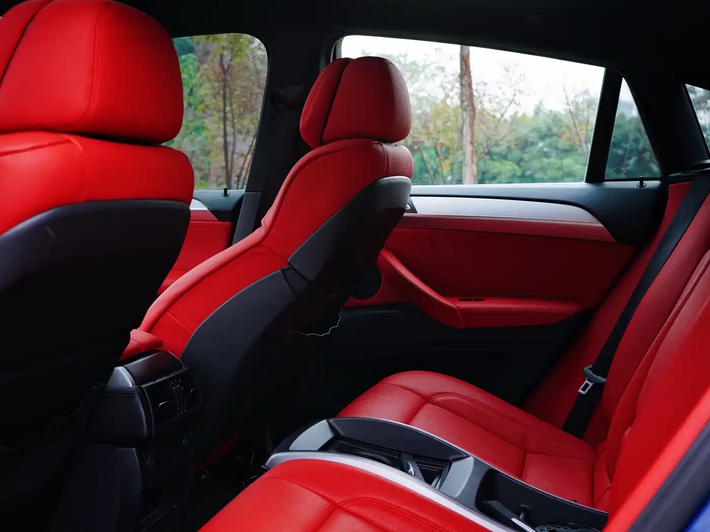 BMW X6 M 2010 X6 M фото 10