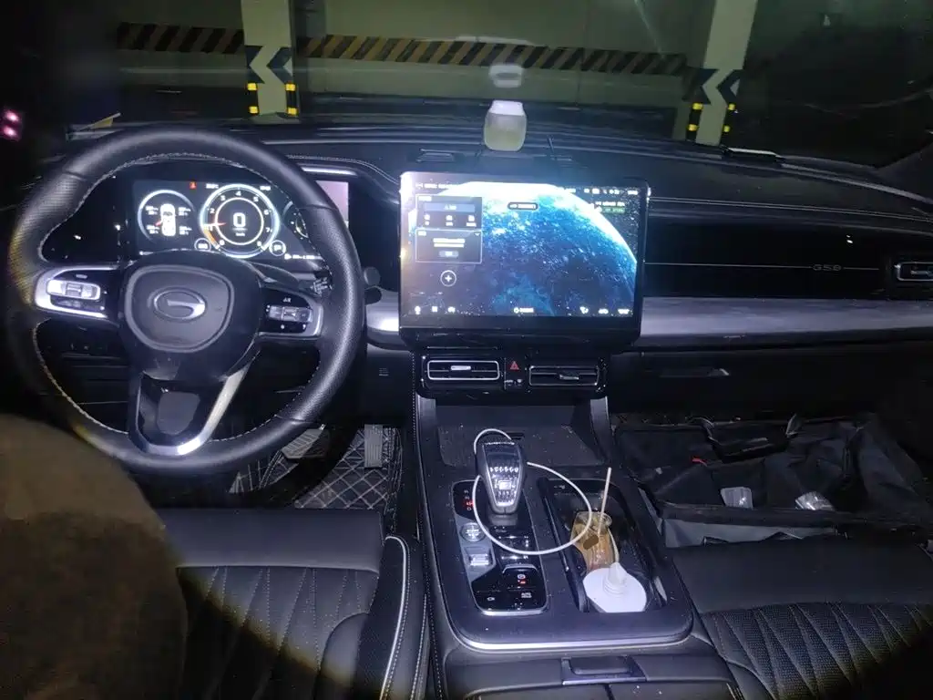 GAC Trumpchi Trumpchi GS8 2024 Navigator Series 2.0TGDI 2WD Luxury Smart Connect Edition фото 5