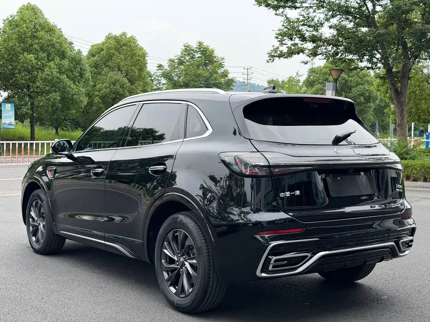 Hongqi HS5 2023 2.0T Flag Enjoy Pro Edition фото 6