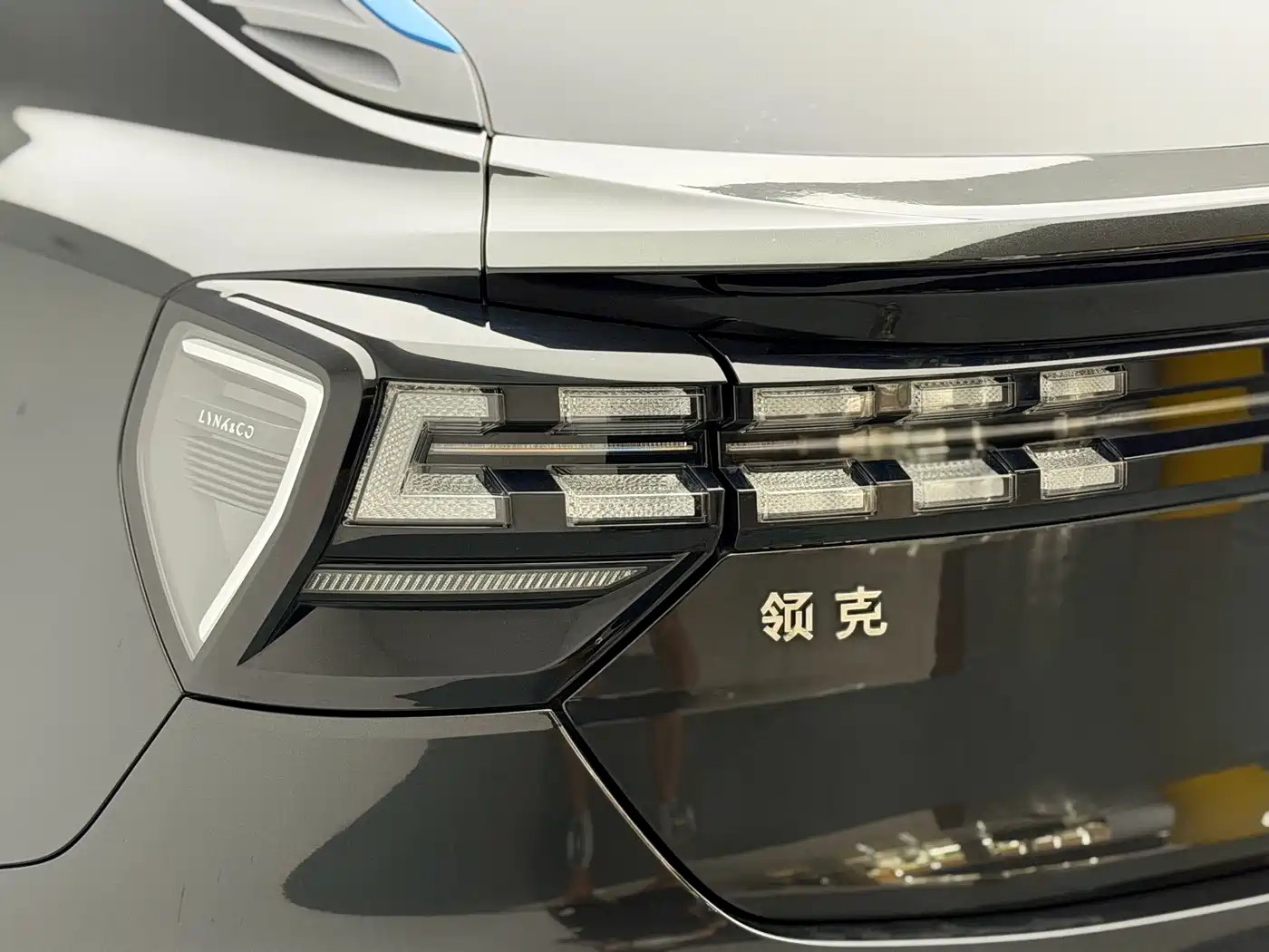Lynk & Co 05 2022 2022 2.0TD 2WD Shine Halo