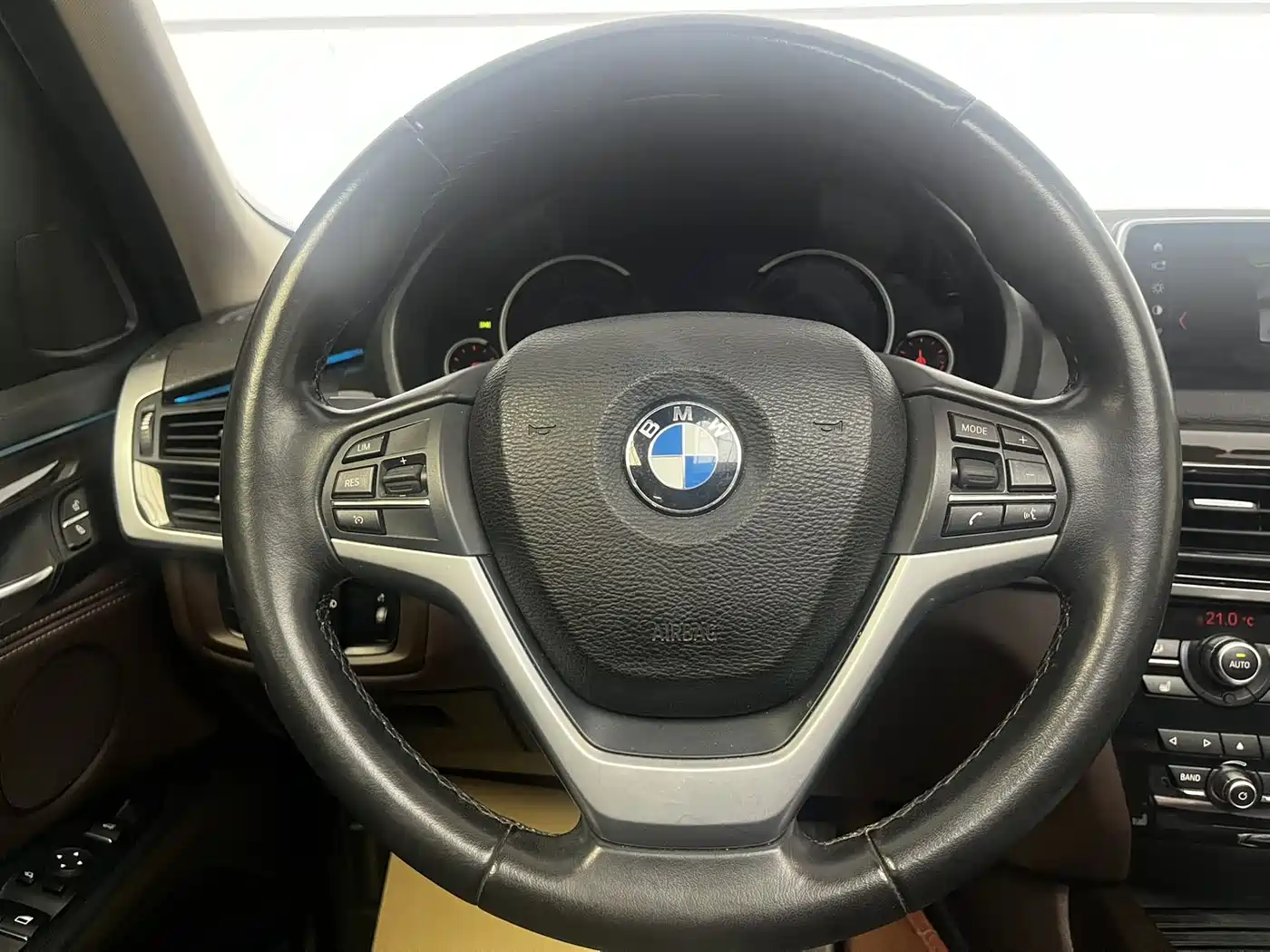 BMW X5 (Import) 2018 xDrive28i фото 10