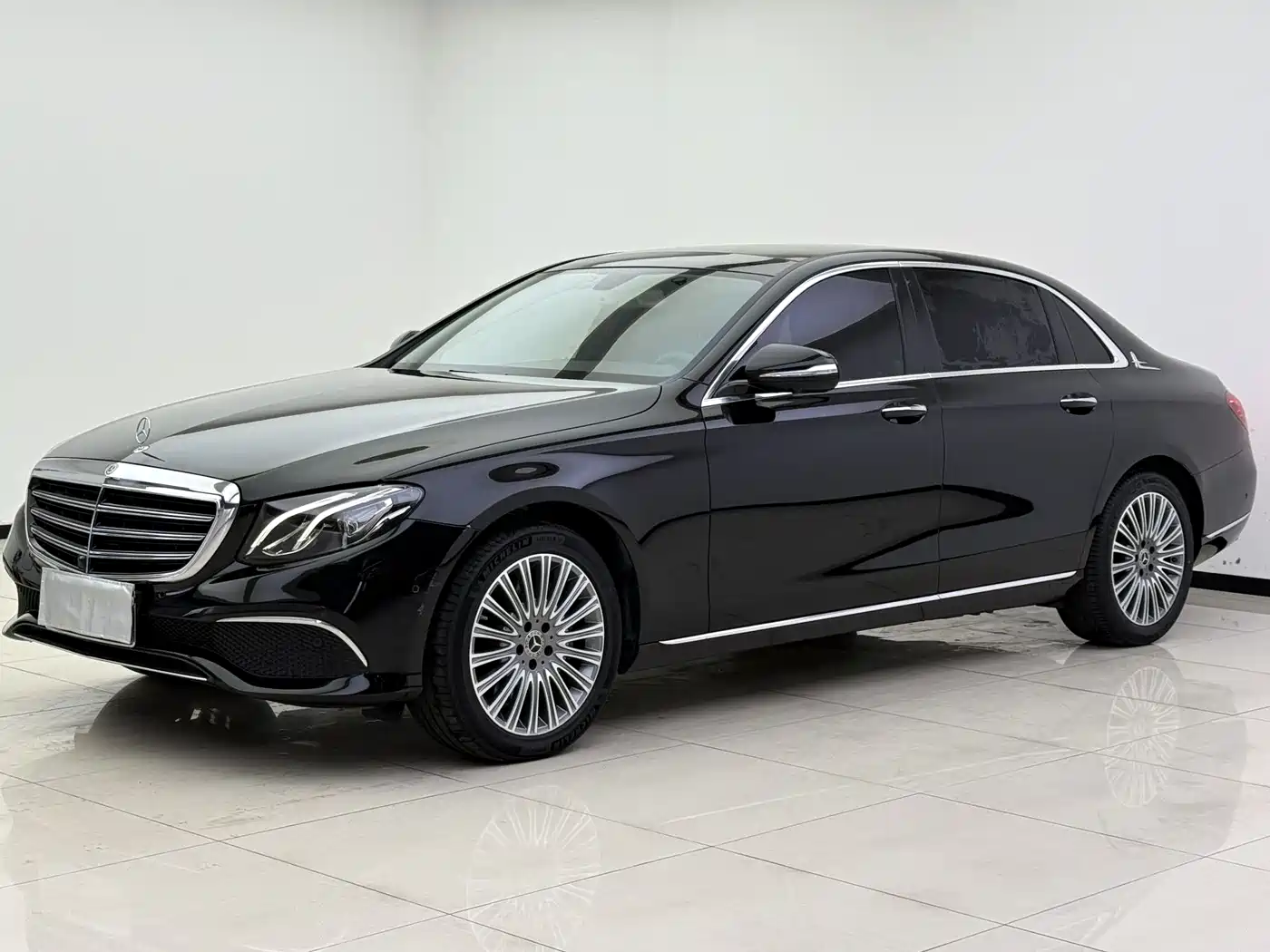Mercedes-Benz E-Class 2020 E 300 L Luxury Model