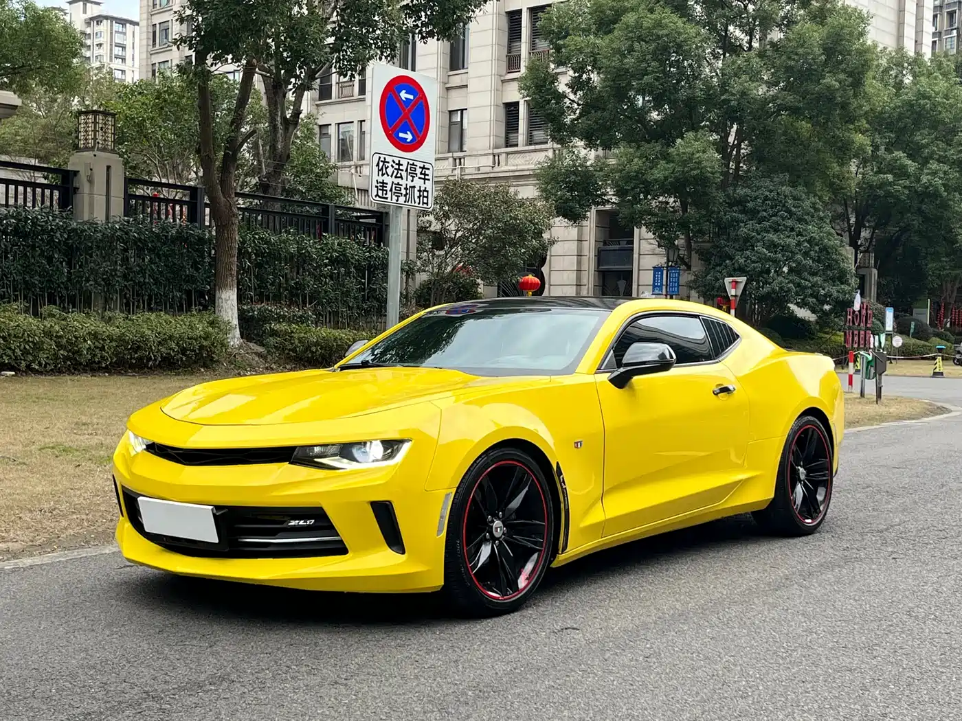 Chevrolet Camaro фото 2