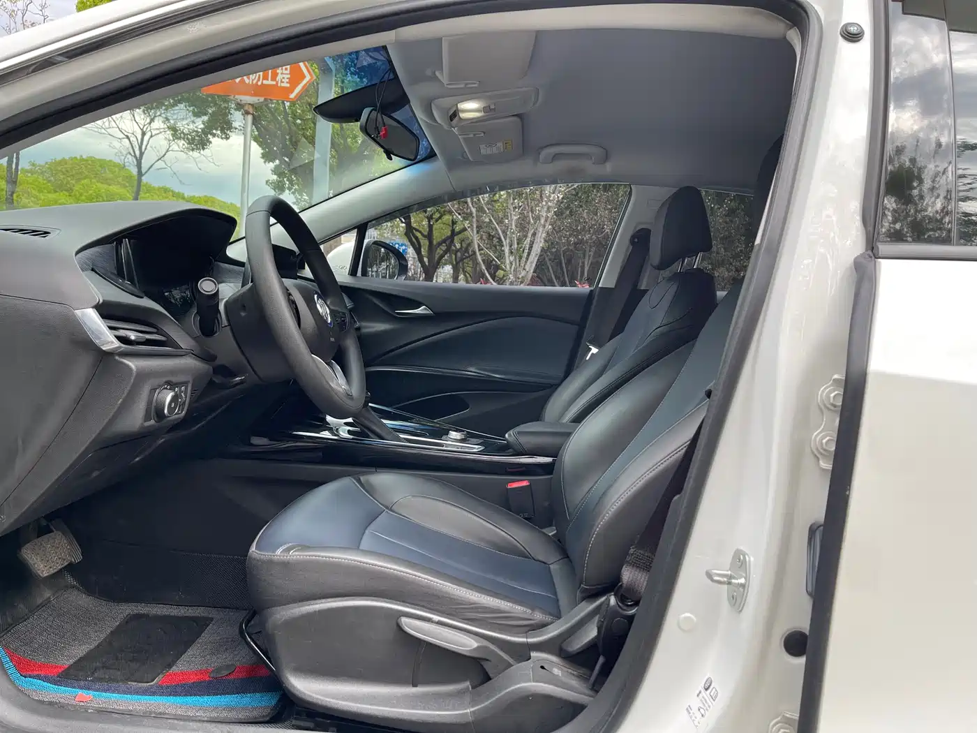 BUICK SLIGHTLY BLUE 6