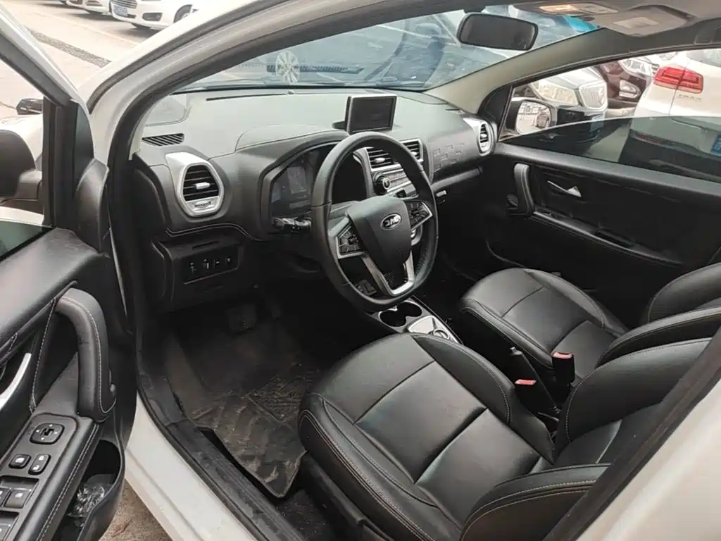 JAC Motors JAC iEV6E 2019 2019 Upgraded Version iEV6E Luxury Smart Deluxe Edition
