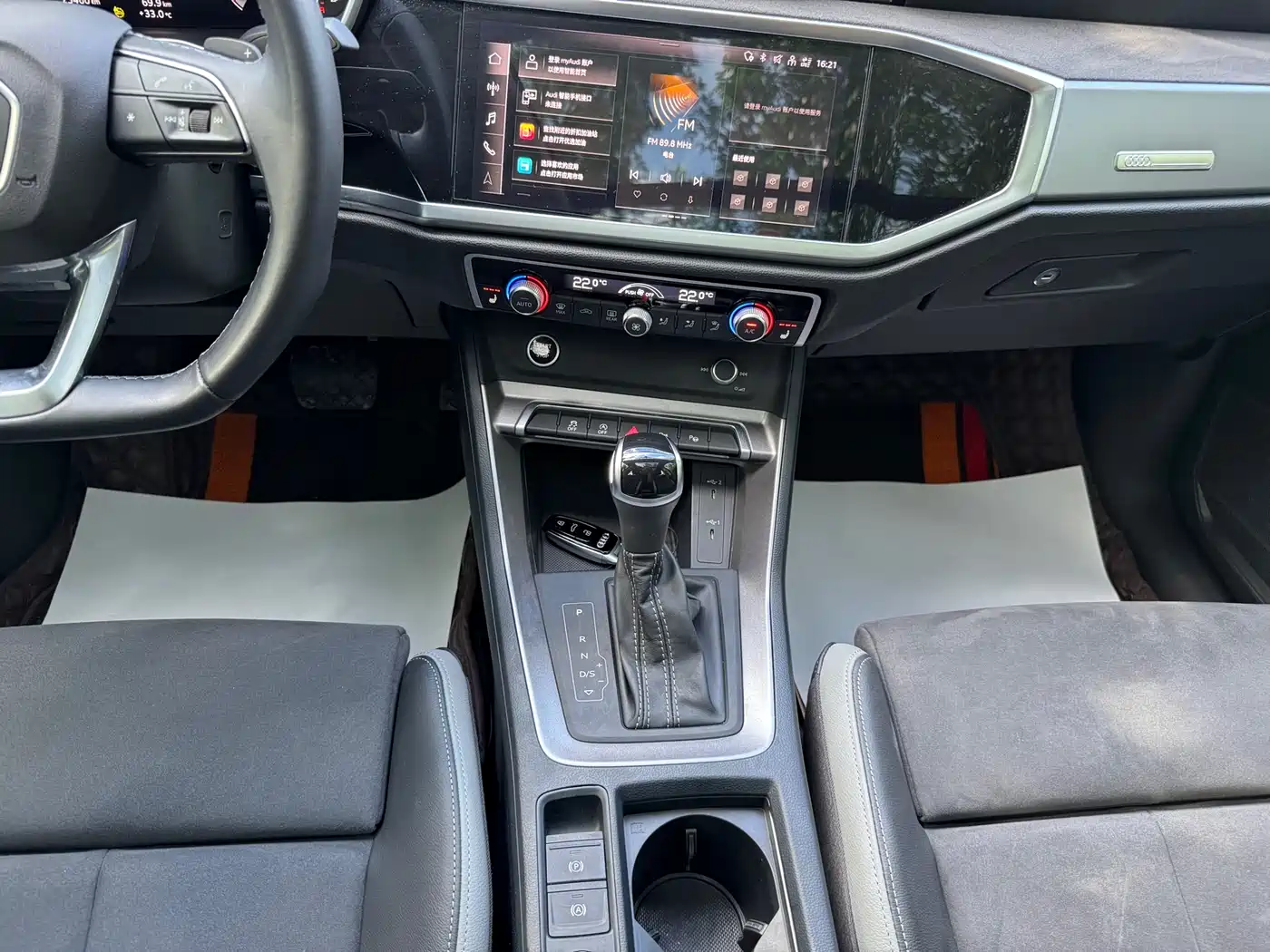 Audi Q3 2023 35 TFSI Fashion Dynamic (1.4T) фото 16