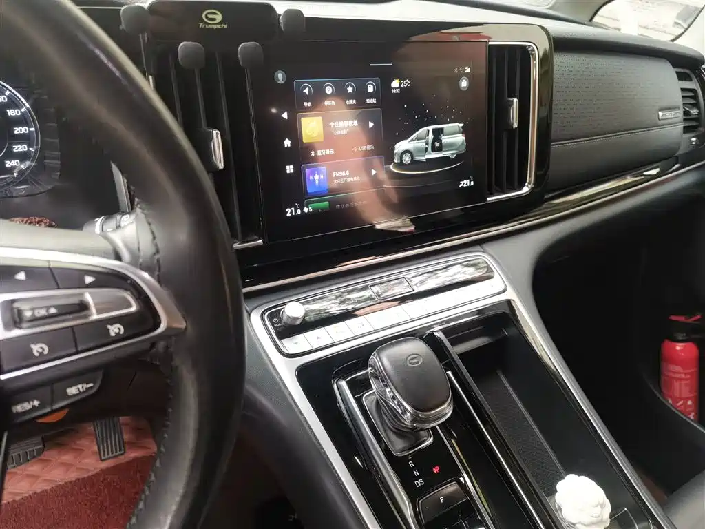 GAC Trumpchi Trumpchi M8 2021 Leading Show Series 390T Ultimate Edition фото 9