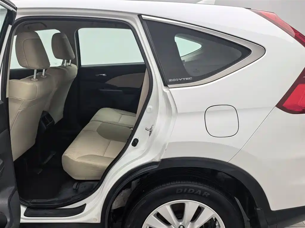 Honda CR-V 2016 2.0L 2WD Classic фото 15