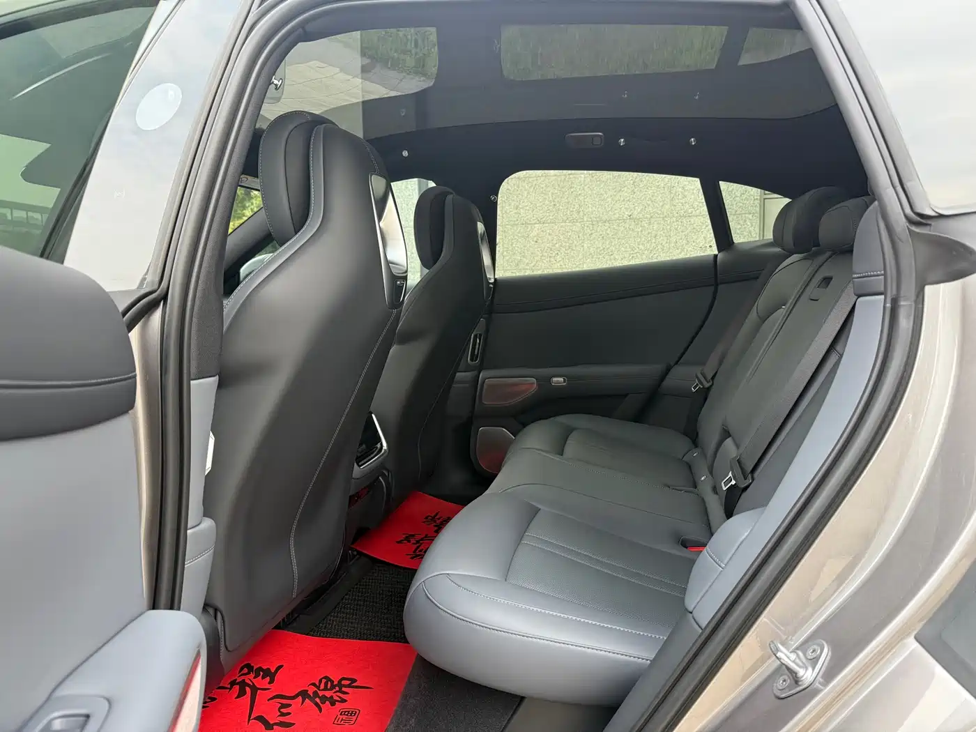 Xiaomi Auto Xiaomi YU7 2025 Extended Range AWD Pro фото 5