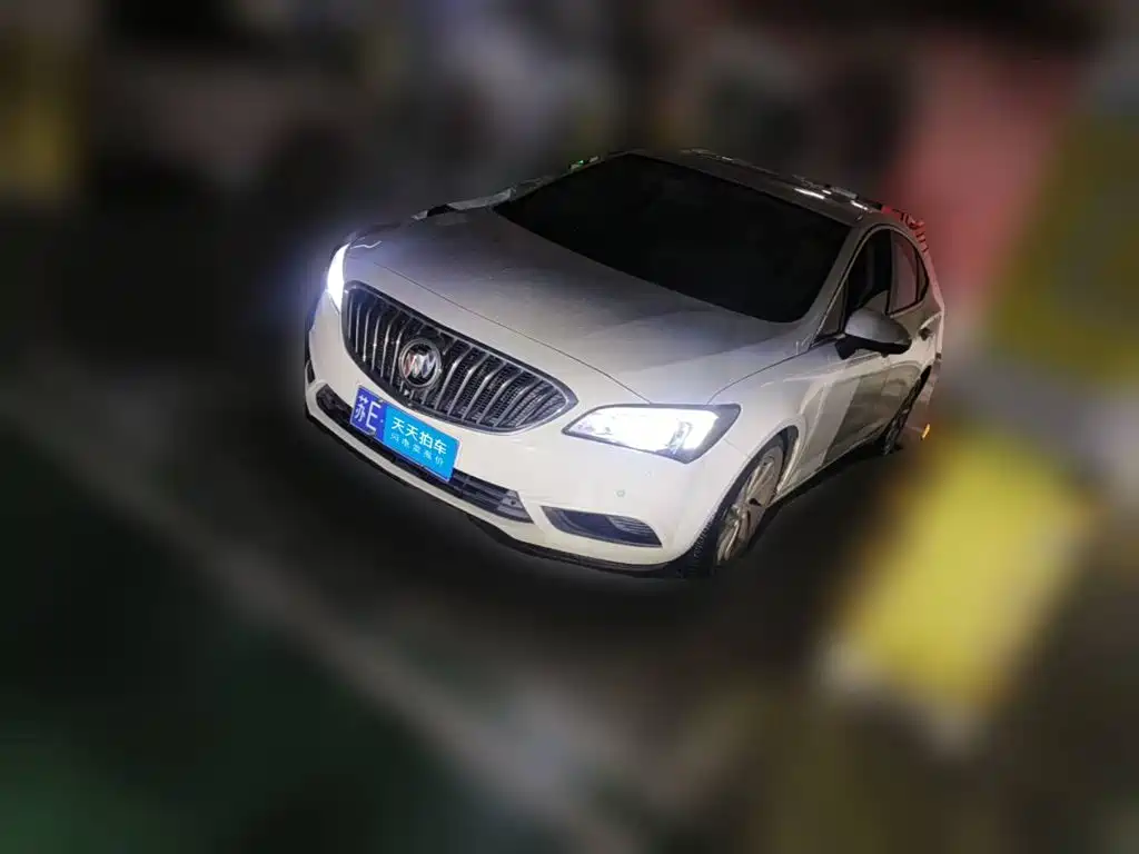 Фото 1 - Buick Verano