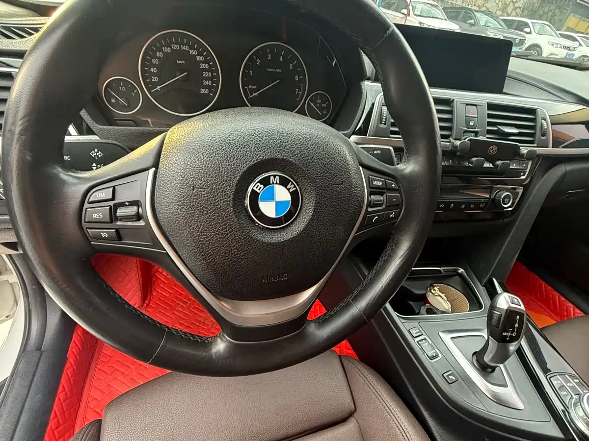 BMW 3 Series 2019 320Li Fashion Type фото 11