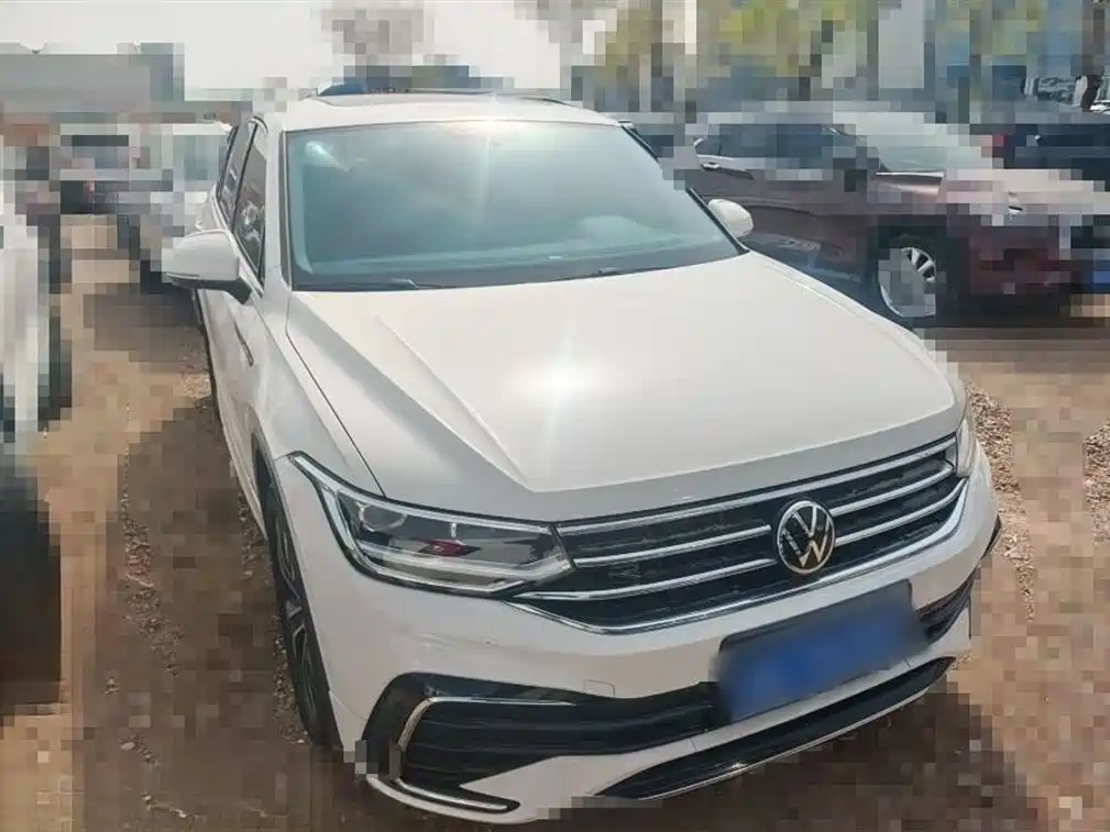 Volkswagen Tiguan L 2022 380TSI Automatic 4WD R-Line Cross Edition 7-Seater фото 27