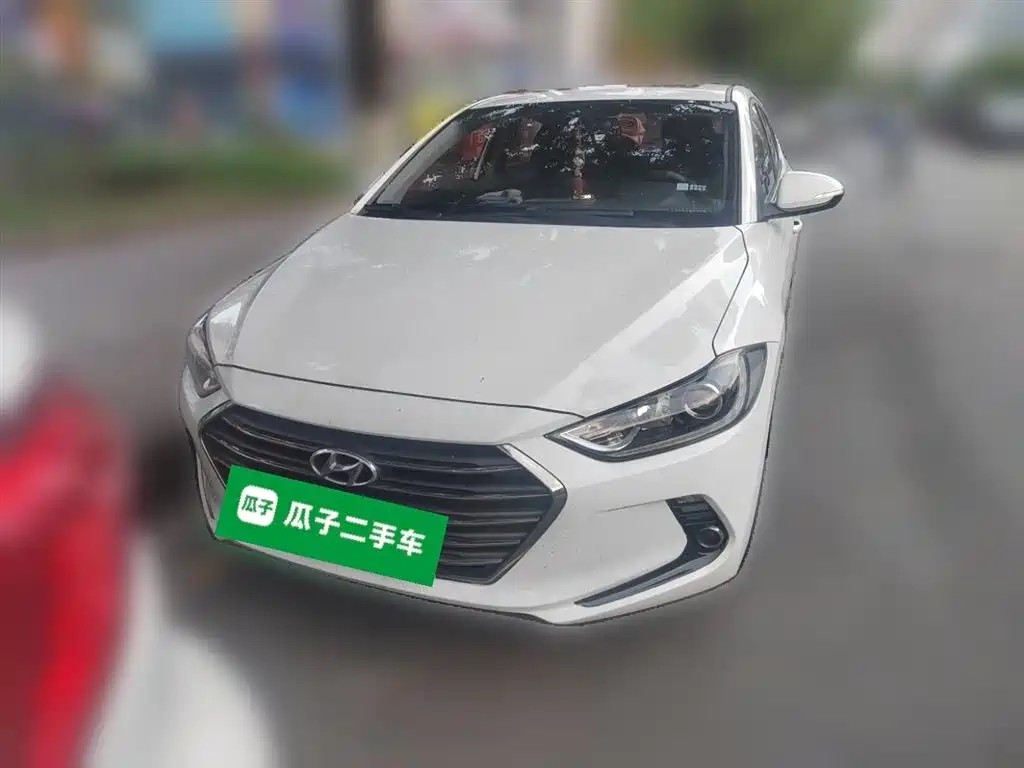 Hyundai Elantra 2016 Model 1.6L Automatic Smart Elite фото 24