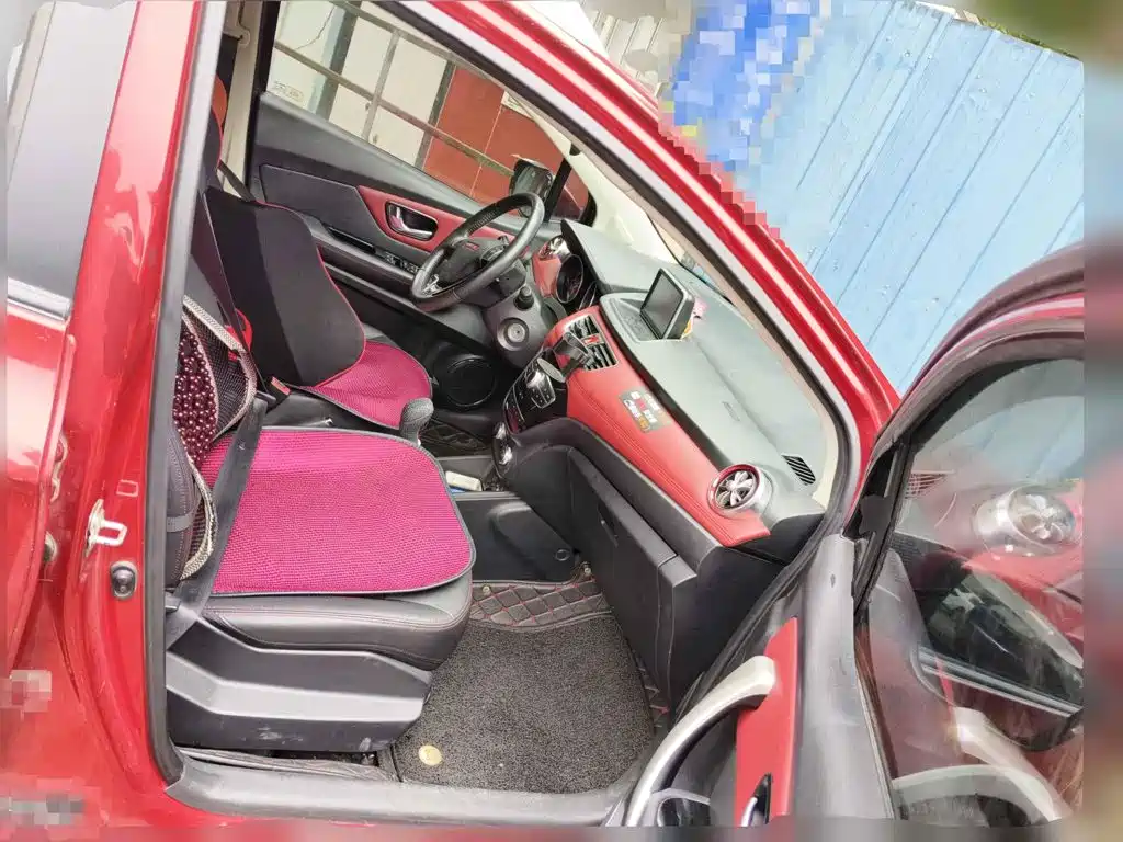 Haval H1 2015 2015 1.5L AMT Luxury