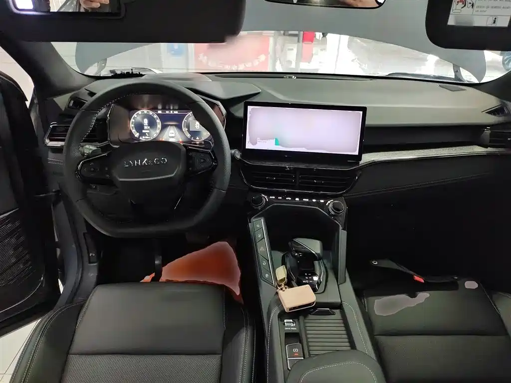 Lynk & Co 06 2023 Remix 1.5T Power Pro фото 10
