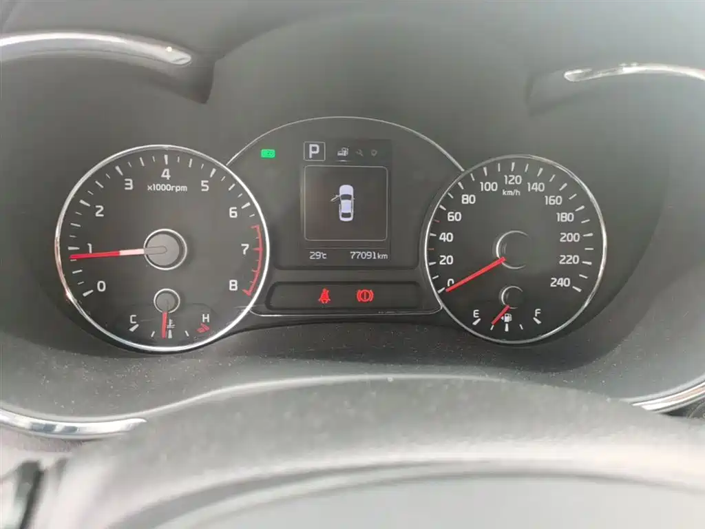 Kia K3 2016 1.6L Automatic GLS фото 12