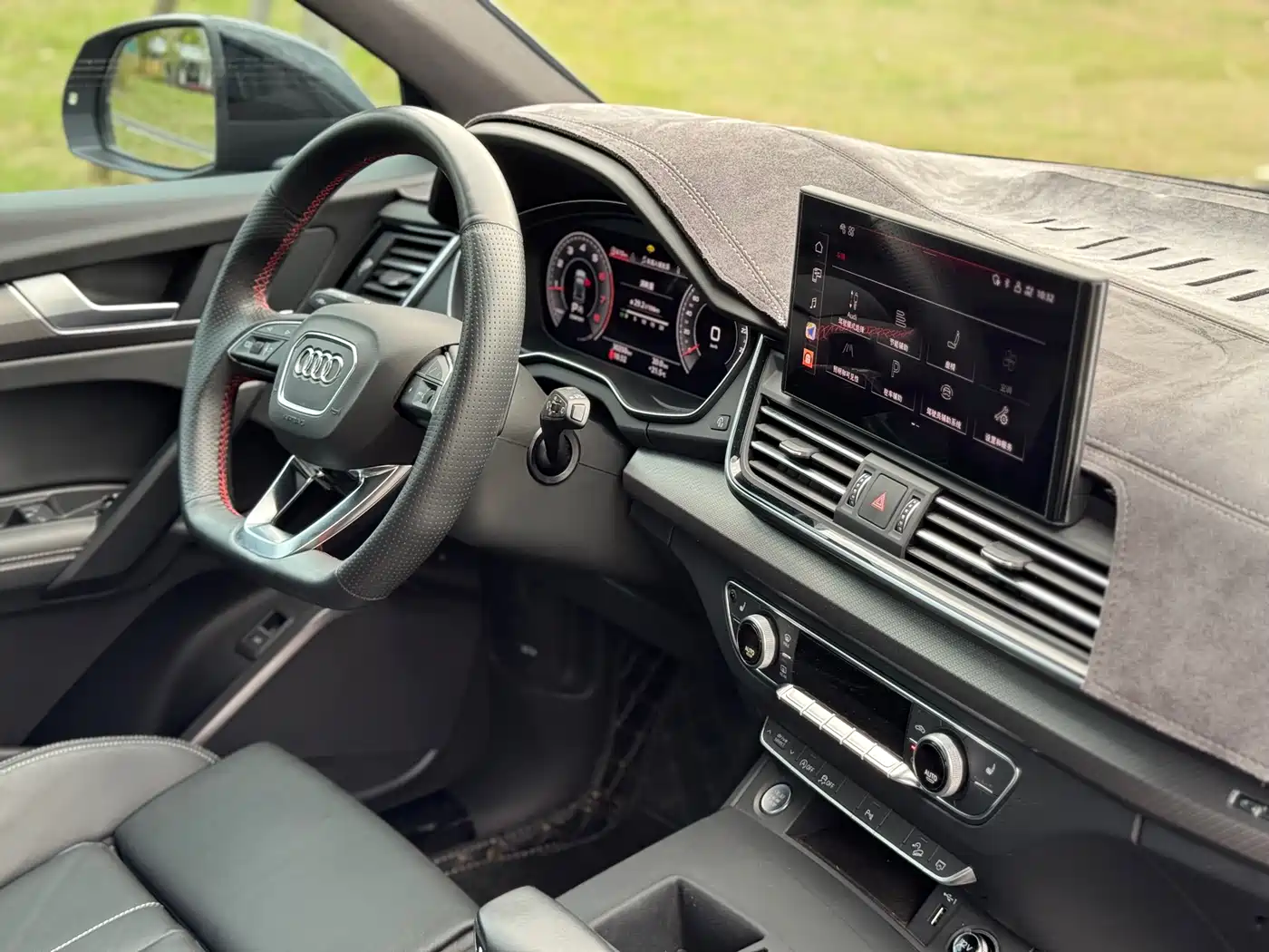 Audi Q5L 2023 40T Luxury Dynamic фото 20