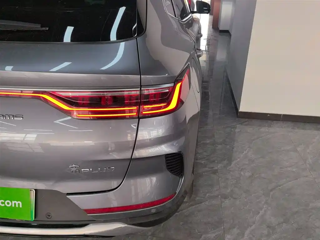 BYD Song PLUS PHEV 2021 DM-i 51KM Honor фото 24