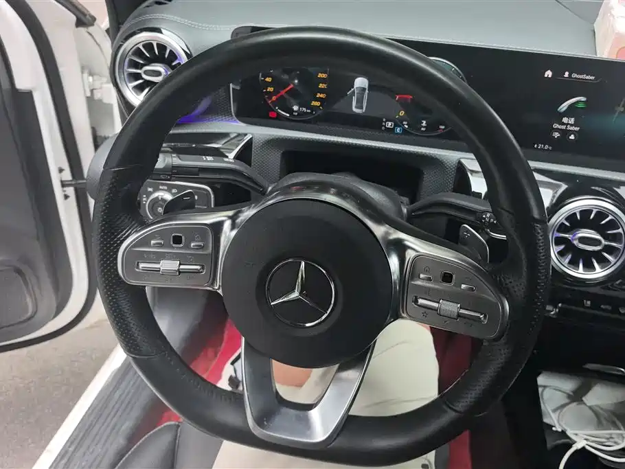 Mercedes-Benz A-Class 2020 Facelift A 200 L Sport Sedan Fashion фото 15