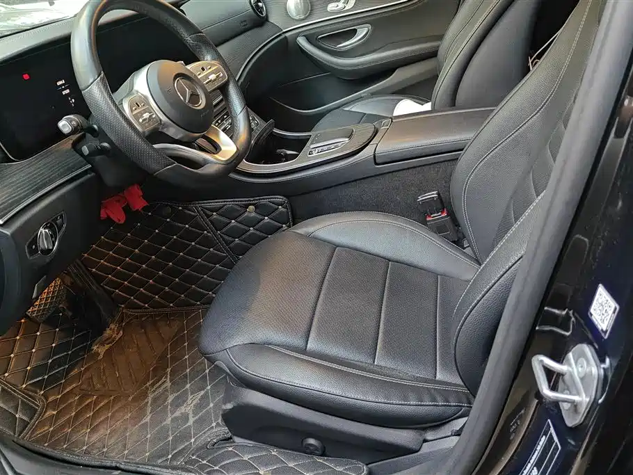 Mercedes-Benz E-Class 2020 E 300 L Sport Luxury Model фото 9