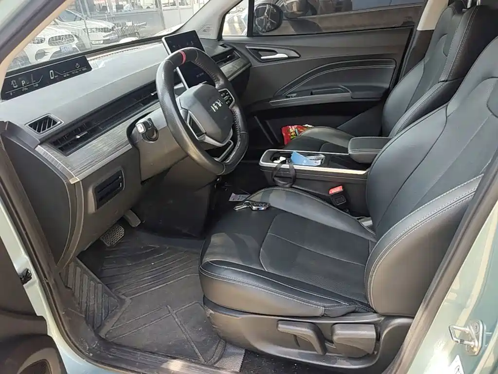Nezha Auto Nezha V 2023 2022 Trend 300 Lite LFP