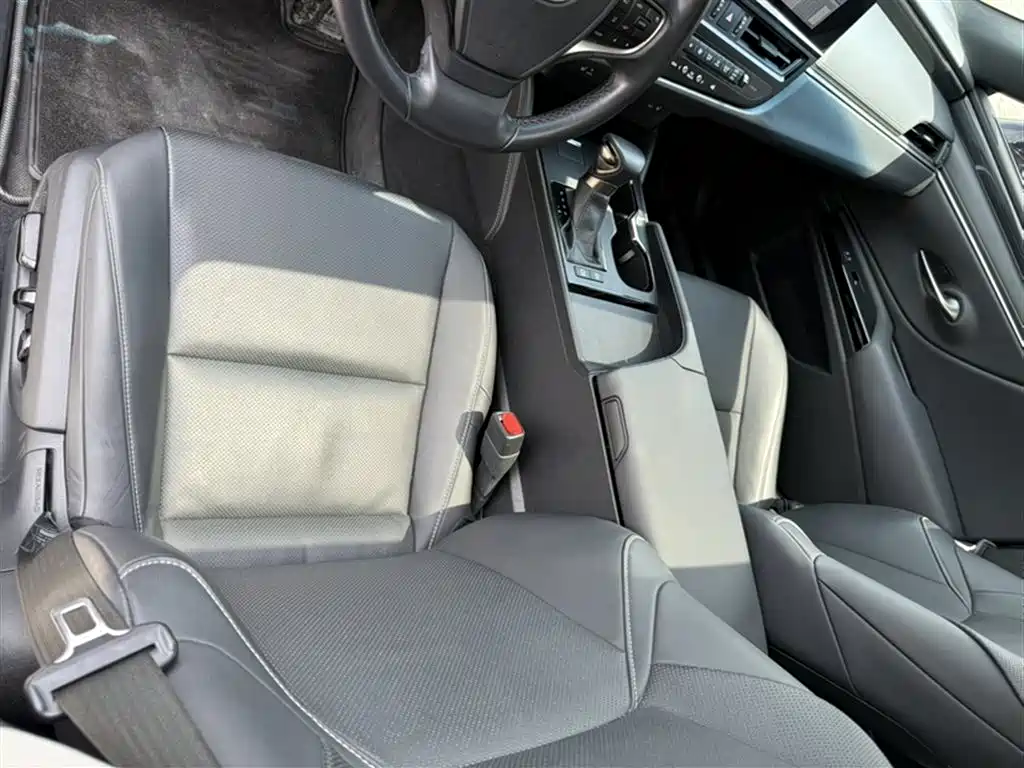 Lexus ES 2022 200 Excellence Edition фото 21