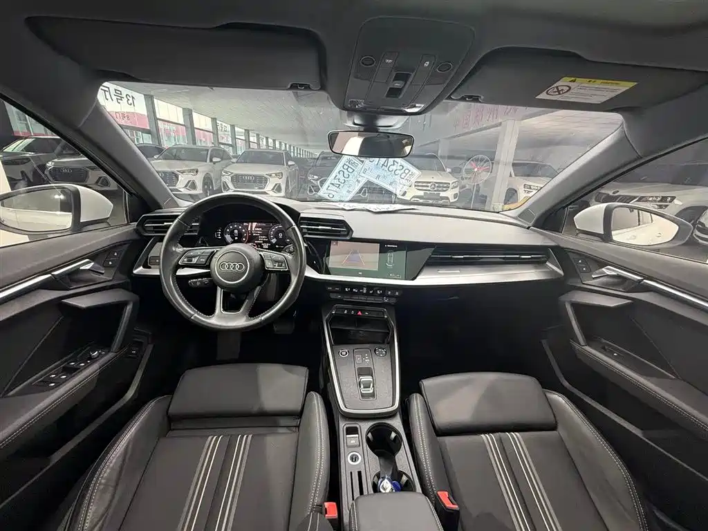 Audi A3 2022 A3L Limousine 35 TFSI Style Sport фото 9