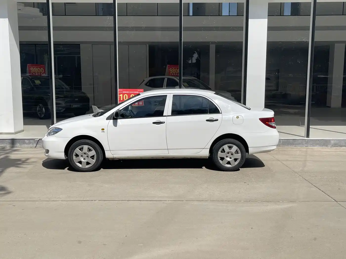BYD F3 2013 Energy-saving Edition 1.5L Manual Comfort фото 3