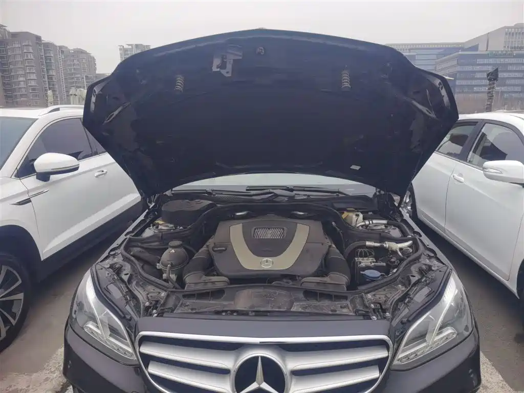 Mercedes-Benz E-Class 2014 Facelift E 300 L Sport фото 16