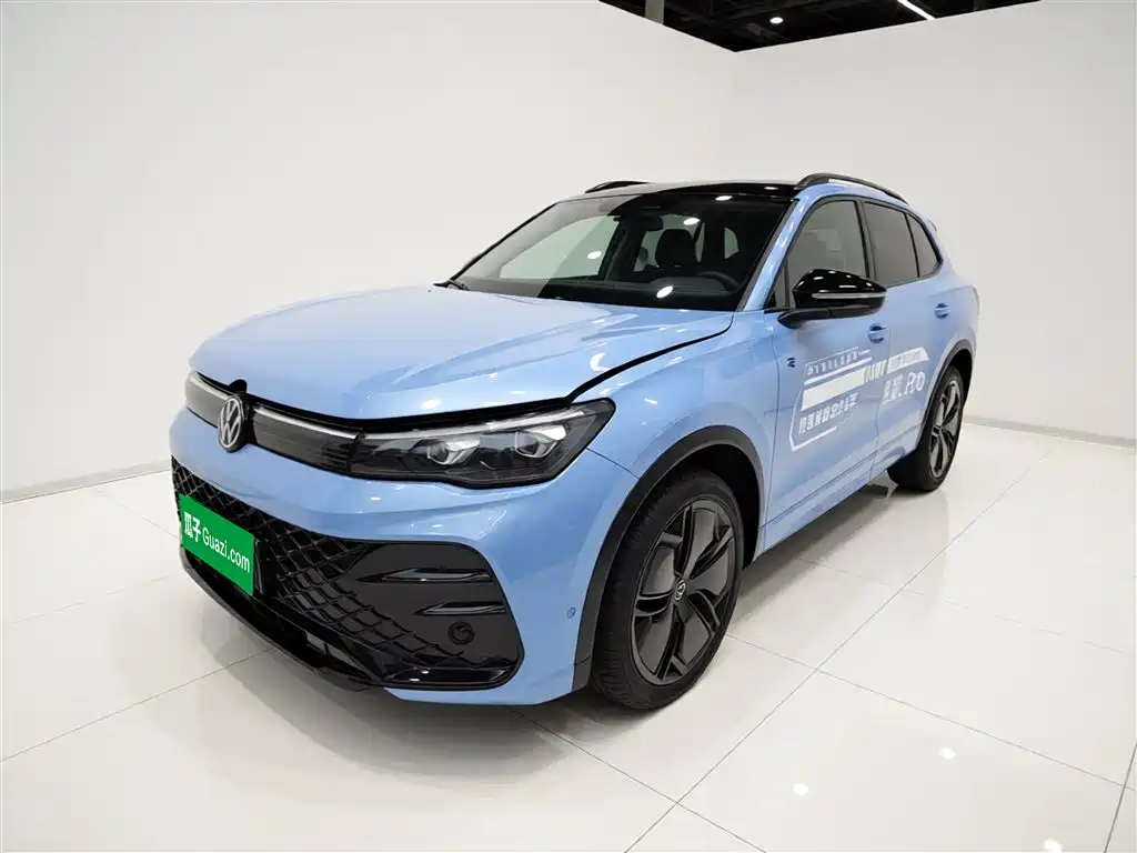 Volkswagen Tiguan L 2024 PRO 380TSI 4WD R-Line Premium Edition фото 2