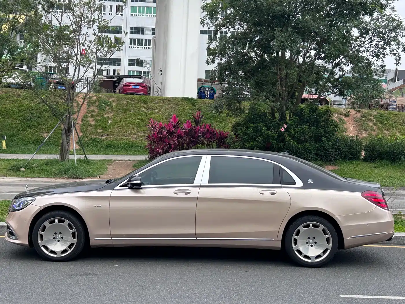 Mercedes-Benz Maybach S-Class 2016 S 400 4MATIC фото 7