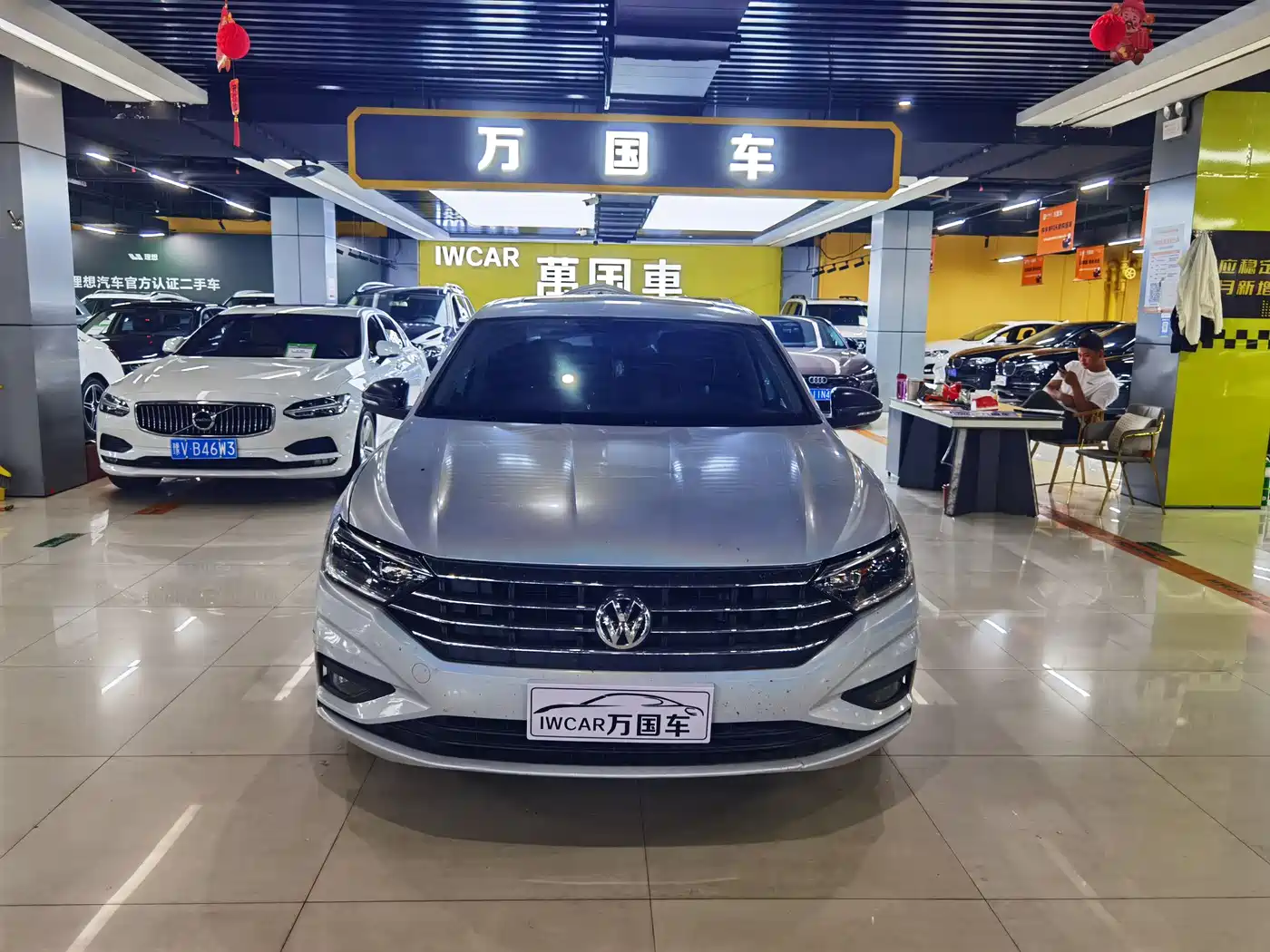 Volkswagen Sagitar 2021 280TSI DSG Luxury Smart Connect фото 2