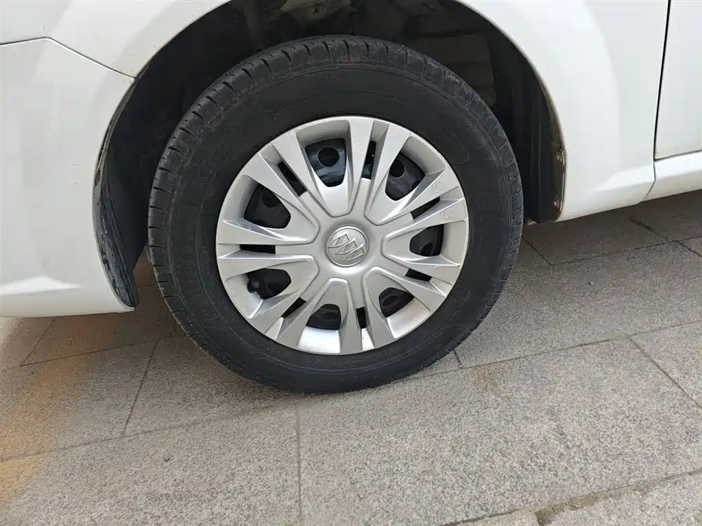 Buick Excelle 2015 1.5L Automatic Classic фото 25