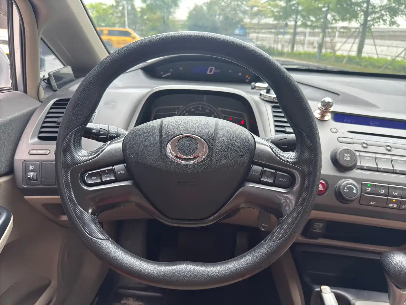 CIIMO CIIMO 2014 2012 1.8L Automatic