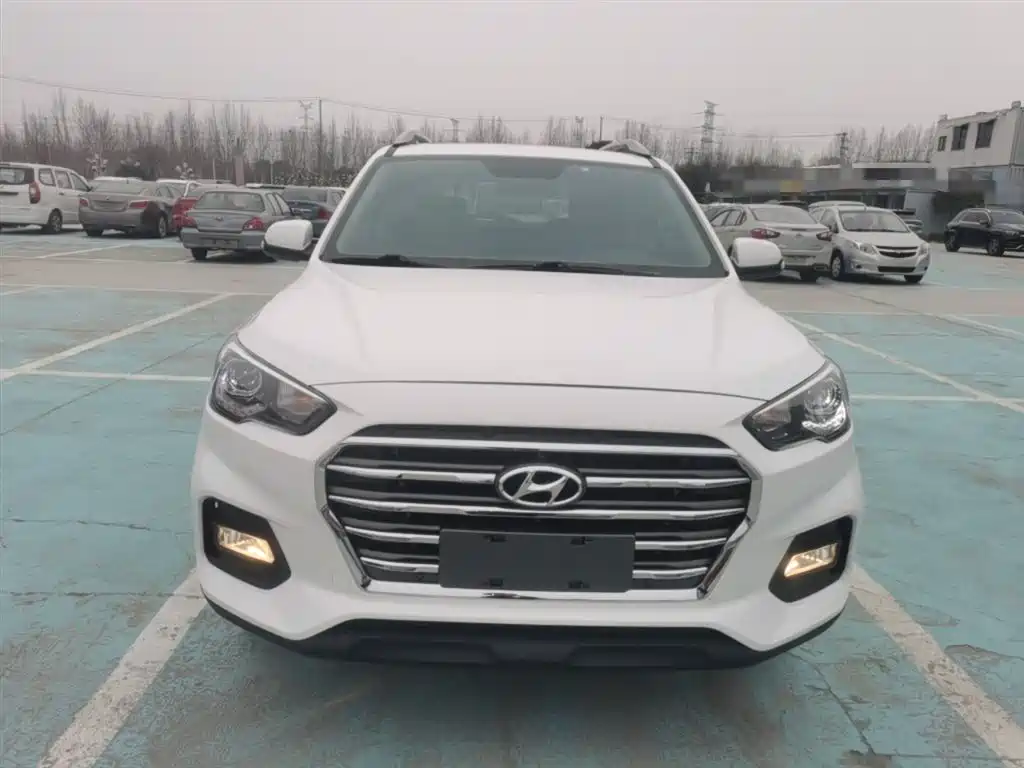 Hyundai Beijing Hyundai ix35 2019 2.0L Automatic 2WD Zhiyong·Enjoy China V фото 3
